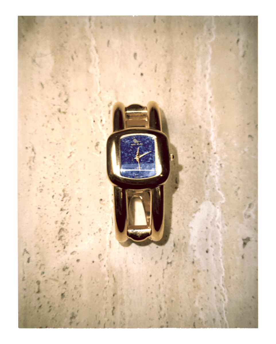 Mixed Lot of 6 Vintage Wristwatches - Steiff, Guess, Oscar dela Renta. Oscar de la Renta 219-6L32 Quartz Analog Women main image 3