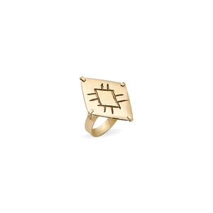 Open image in slideshow, Sarie(swift) Amulet Ring
